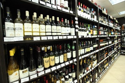 Где купить вкусное и недорогое вино?