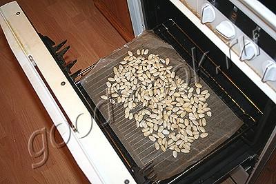 очищение миндаля от кожицы