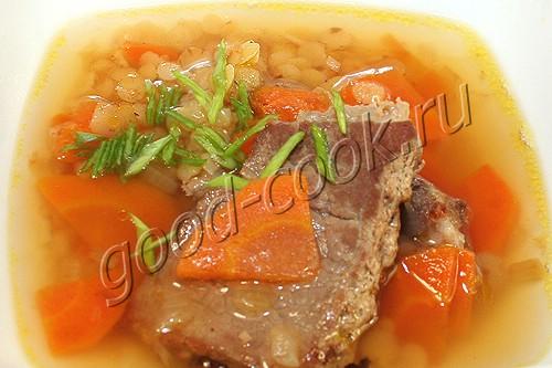 суп из обжаренного мяса с чечевицей