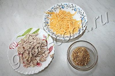салат из редиски (редьки) с курицей и сыром