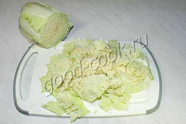зелёный салат с жареным мясным фаршем