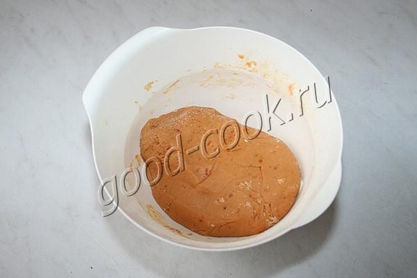 пряничное тесто на карамели и сливочном масле