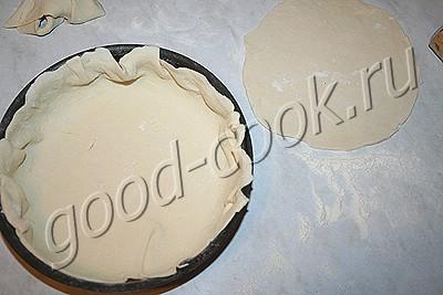 французский слоеный пирог с миндальным кремом