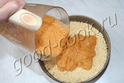 рассыпчатый пирог с персиками или абрикосами