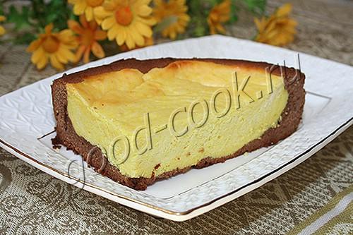 творожно-лимонный пирог на шоколадном тесте