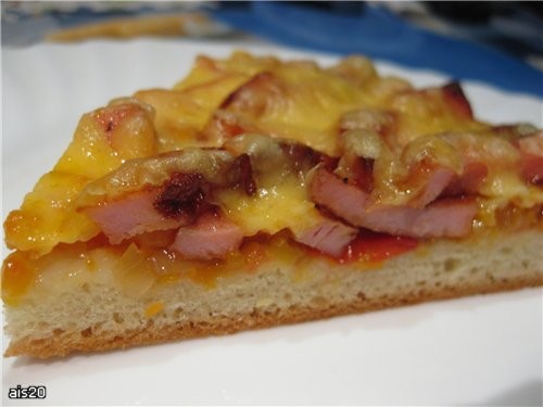 Пицца с жареной колбасой и лечо - 2