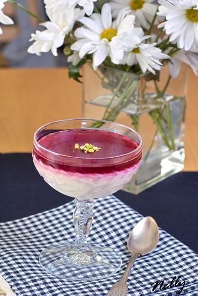 Йогуртовая Панна Котта с кардамоном и апельсиновой цедрой (Yogurt, Cardamom and Orange Panna Cotta)...