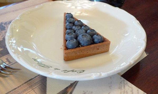 8. Saint-Germain-des-Prйs. Два кафе. Les Deux Magots (6 Place St Germain des Prйs) и Cafй de Flore... - 7