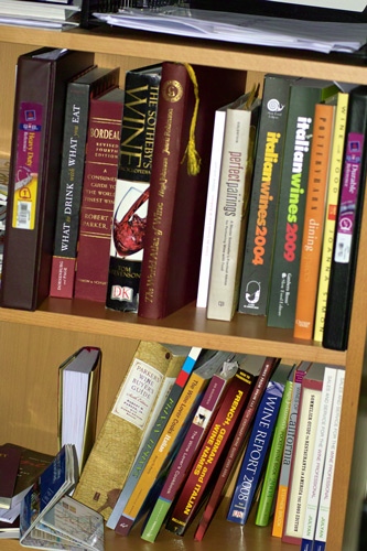 Часто беру книги в библиотеке и пролистываю их дома, бывает готовлю по ним - 6