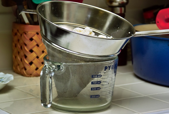 Рецепт расчитан на приготвление творога из американского buttermilk, за использование других продук... - 2