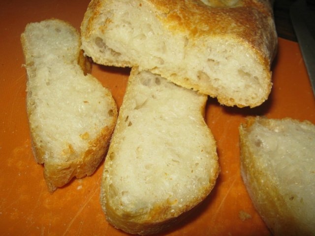 Итальянский хлеб (Ann Thibeault) ( в духовке)