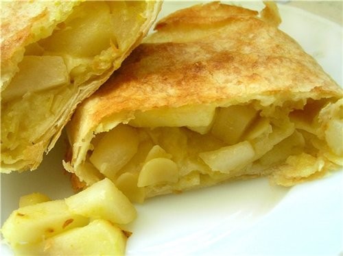 Быстрый штрудель из лаваша с яблоками и грушами Банановая запеканка Миндально-яблочные пирожные Штр...