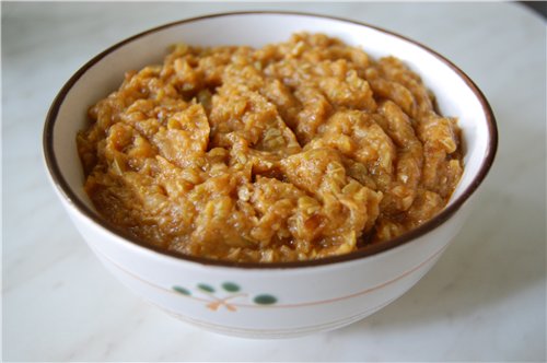КАБАЧКОВАЯ ИКРА 1 кг кабачков (у меня было 1,2 кг) 4-5 небольших головок репчатого лука 1 ст