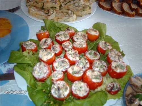 любимый салатик моего мужа "Селёдка по джазовому" яично-мясной рулетик,очень вкусный - 4