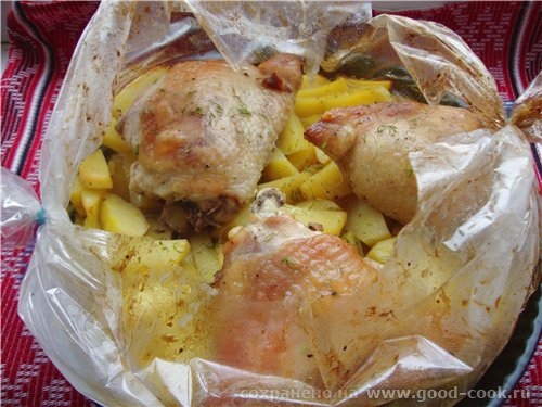 13/100 рецептов из курицы Курица в рукаве рукав для запекания 3 куриных бедрышка 2 больших картофел... - 3