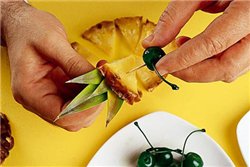 Сахарная каемка и украшение из ананаса для коктейля - 6
