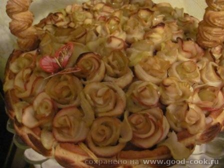 корзина яблочных роз