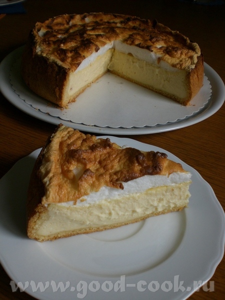 Schmandkuchen Сметанный пирог источник - ТУТ Для разъёмной формы диаметром 26см Потрясающе вкусный...