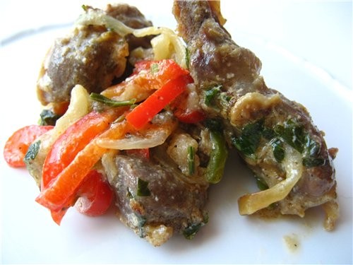 Куриные желудки с зирой и маскарпоне 1 кг куриных желудков 1 большой красный болгарский перец 2 лук...