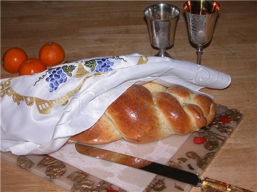 У Иннульки(innok) есть свой любимый рецепт и красивые фото: ХАЛА - 3