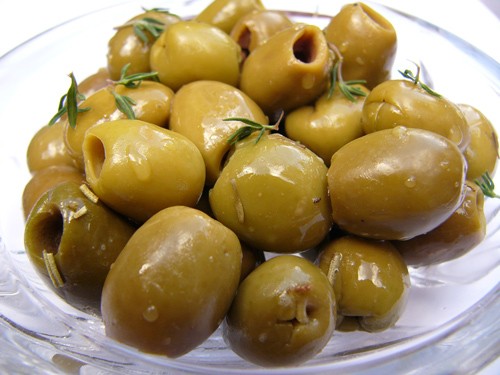 Закуска три (сырный тортик) Закуска четыре (маринованные маслины) Александра (еще приколка одна: за... - 2