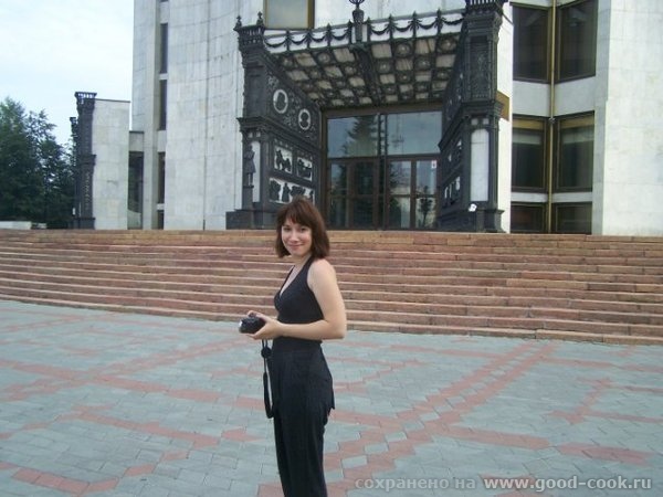Это еще фото из Челябинска с фотоаппарата сестры, так что тут даже есть я) Дочка с двобродным братом Это снова ЦПКи... - 11