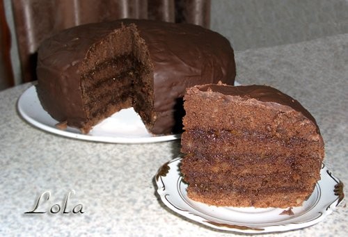 Торт со странным названием " Захер" ( я не ругаюсь, это он так называется) Состав: - 4 плитки шокол...