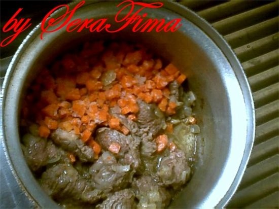 Плов с мясом продукты: - 500 гр мяса (я брала говядину) - полголовки чеснока - луковица большая - 3... - 3