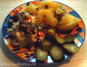 У нас был картофельный супчик (скорее у меня и у сына), картошка с тушонкой со шпротным салатиком о... - 2