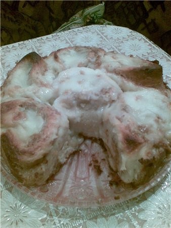Девочки, я с БАНАНОВЫМИ РОЗОЧКАМИ, очень вкусные булочки получились)) Только крема кокосового буду...