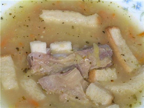 Сегодня в мультяшке варила гороховый суп с говяжьей грудинкой 1-2 стакана гороха (в зависимости от...