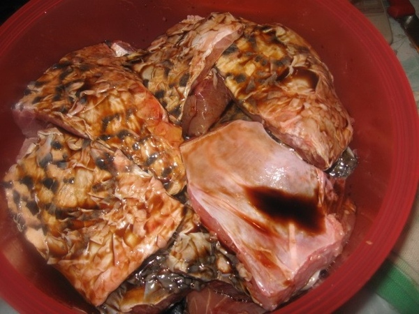 ЖАРЕНЫЙ КАРП ПОД ОВОЩНОЙ ПОДЛИВОЙ Сочная вкусная рыбка с подливой из лука, моркови и томатного соус... - 3