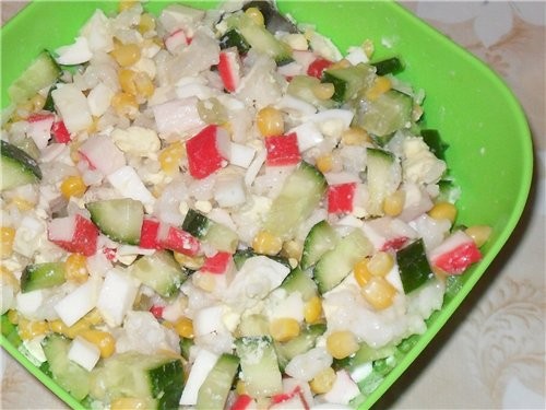 А сегодня кушали Салат "Крабовый" крабовые палочки 1 пачка кукуруза 1/2 банки яйцо 3 шт - 2