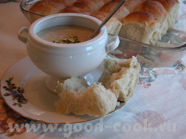 СУП "КРЕМ ИЗ ЛУКА И СЕЛьДЕРЕЯ" House and Garden&#39;s New Cook Book