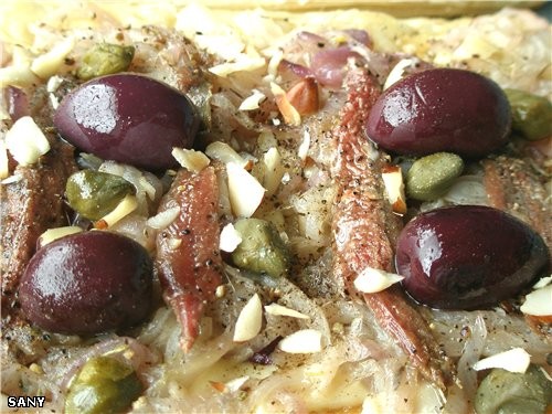 PISSALADIИRE (французская пицца) Недавно разговорилась с одной старой француженкой о пиццах и она м... - 2