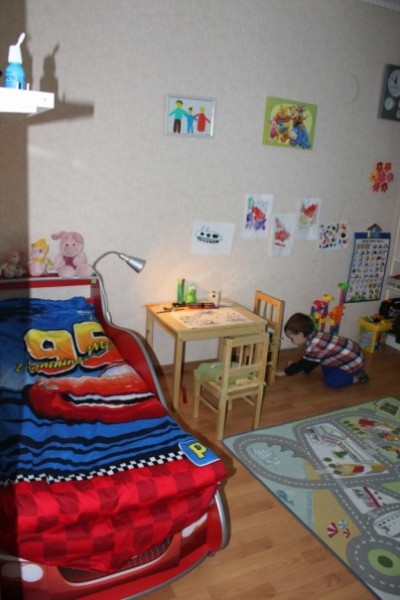 Девочки, я ж кажется еще нашу кровать не показывала - 2