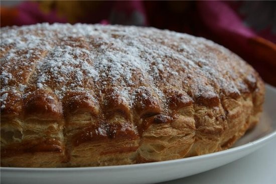 этот пирог от Мишель слова автора,фото мои Пирог "Pithiviers" Для слоёного теста: 350 г муки 350 г...
