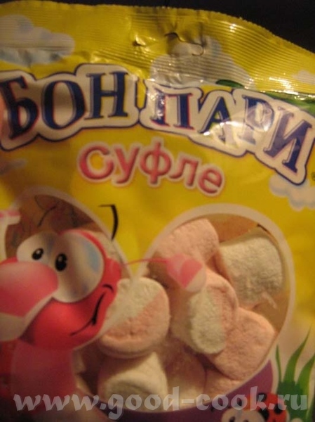 мастику делала так - две пачки суфлешек-мармышек (покупала в местном супермаркете) на 1 мин в микро...