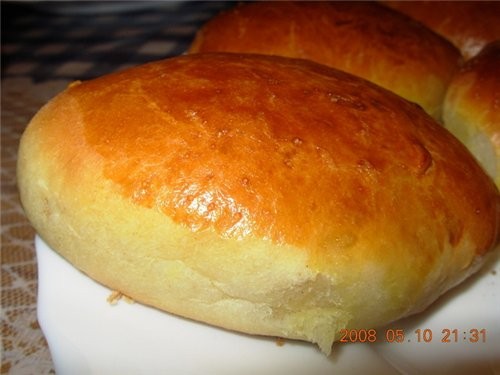 вот выпечка, толко вкус напишу завтра (я конечно же доволна рецептом ) - 2