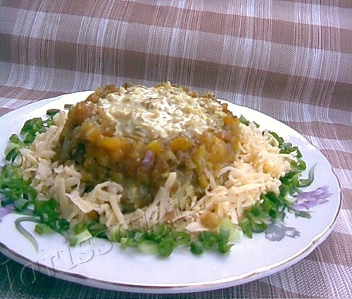 Девочки, хочу сегодня угостить вас очень вкусным и необычным салатом