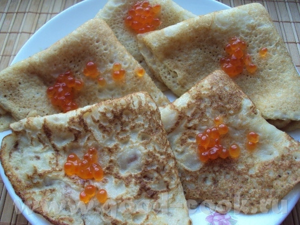 Блины тут с красной икрой
