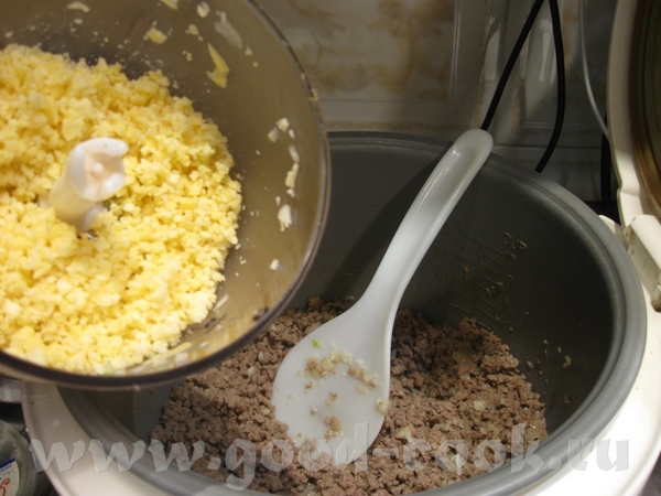 Зразы картофельные с начинкой из замороженного фарша и сыра Получилось так, что фарш не разморозилс... - 2