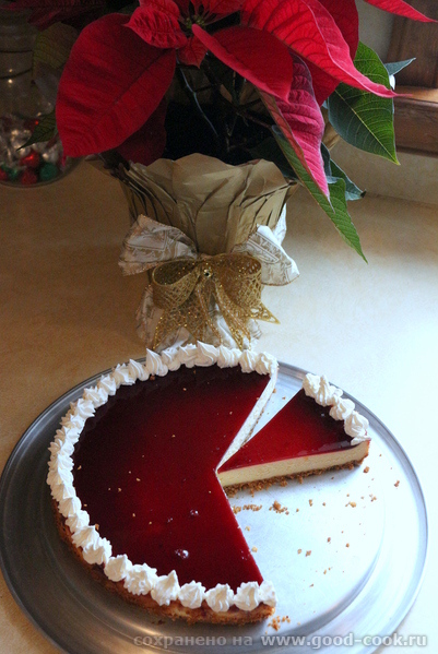 Classic Cheesecake with cherry jelly