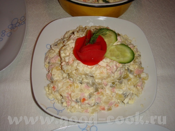 селедка под шубой, с вот такой коровкой мимоза с горбушей крабовый салатик с грибами "оливье" салат... - 4