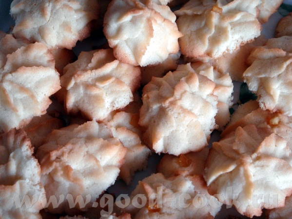 Печенье: 200гр мягкого сливочного масла, 200гр майонеза, 1 яйцо, 1 ст
