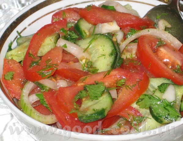 Помидорный салат Курица тушеная с добавлением вина Кускус (ужасная фотография) - 2