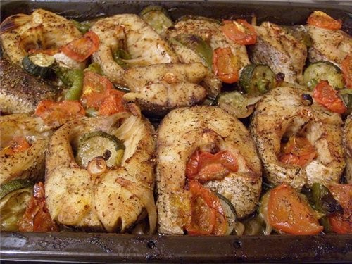 БОРЩ ГРИБЫ В СМЕТАНЕ ЗАПЕЧЁНЫЕ С СЫРОМ И ЗЕЛЕНЬЮ Гарниром, был рис - 4