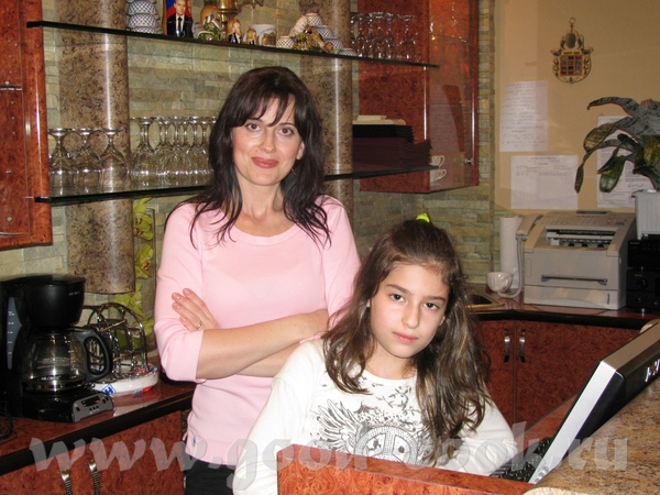 Девы, приткну пару фоток ишшо: Мы с Дианкой в ресторане: А это бухарский зеленый плов БАХШ сейчас б...