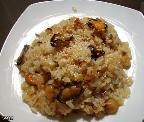 Тяхан из морепродуктов Примерный рецепт: мороженные морепродукты(коктейль) 0,25кг(если есть свежие... - 5
