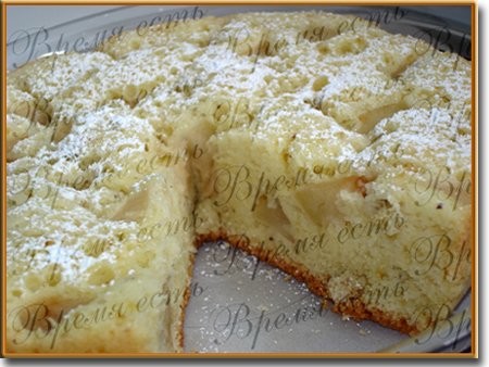 Яблочный пирог с орехами 4 яйца 130 гр
